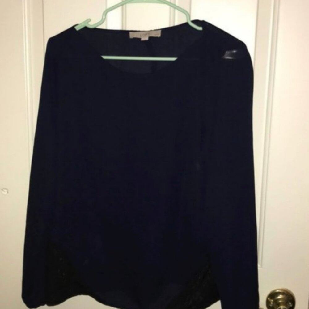 LOFT long sleeve shirt navy with lace accent LP - Picture 3 of 6